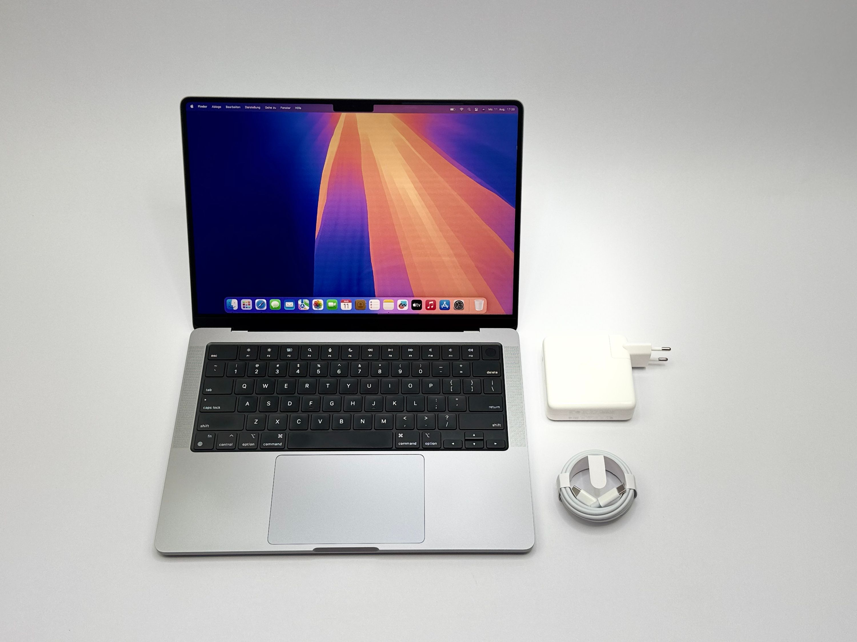 Apple MacBook Pro 14“ M1 PRO 10C CPU 16C GPU 512 GB SSD 32 GB Ram 2021 SPACE GREY QWERTY