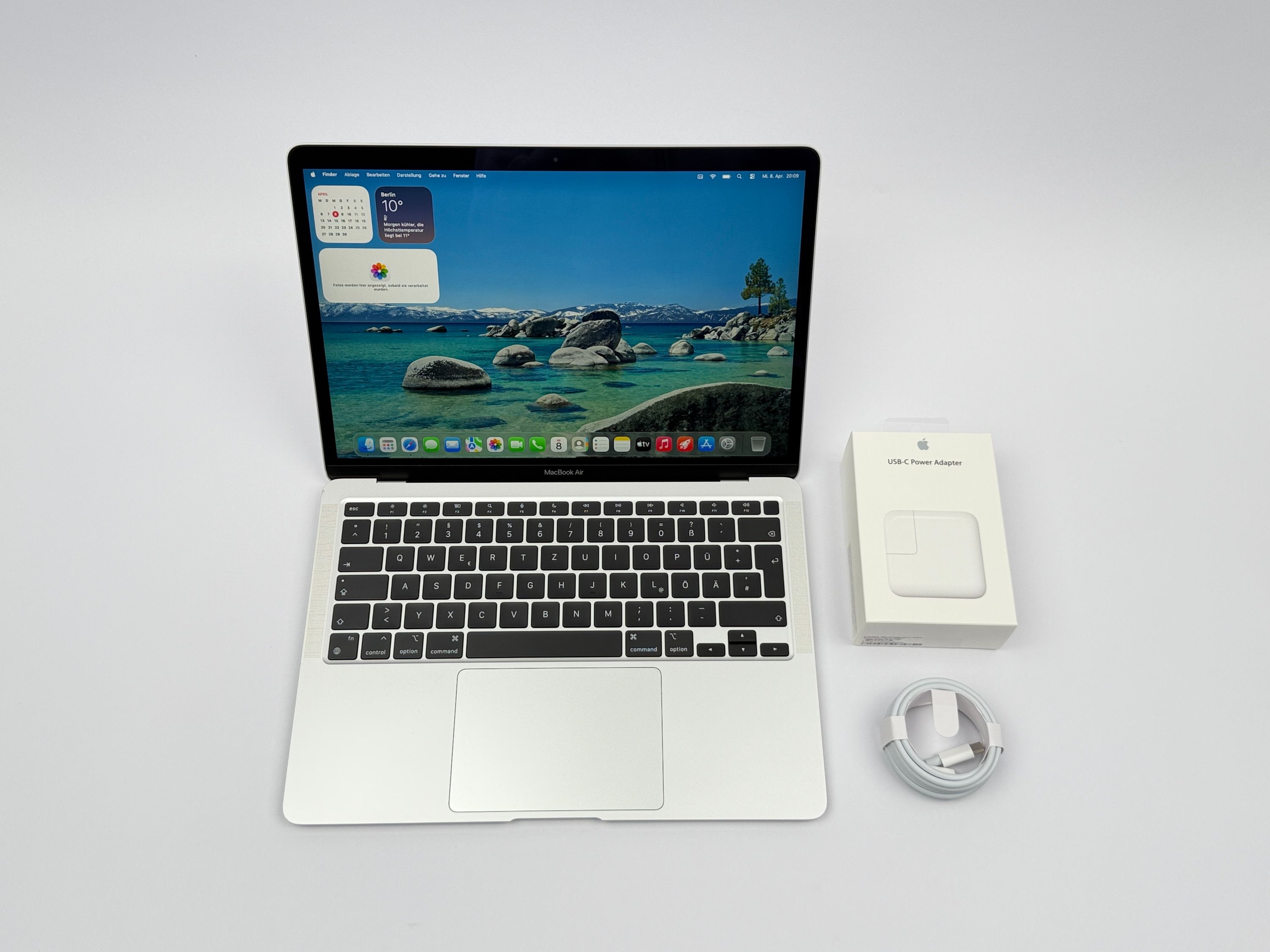 Apple MacBook Air 13,3“ M1 8C CPU 7C GPU 256 GB SSD 16 GB Ram 2020 Silber