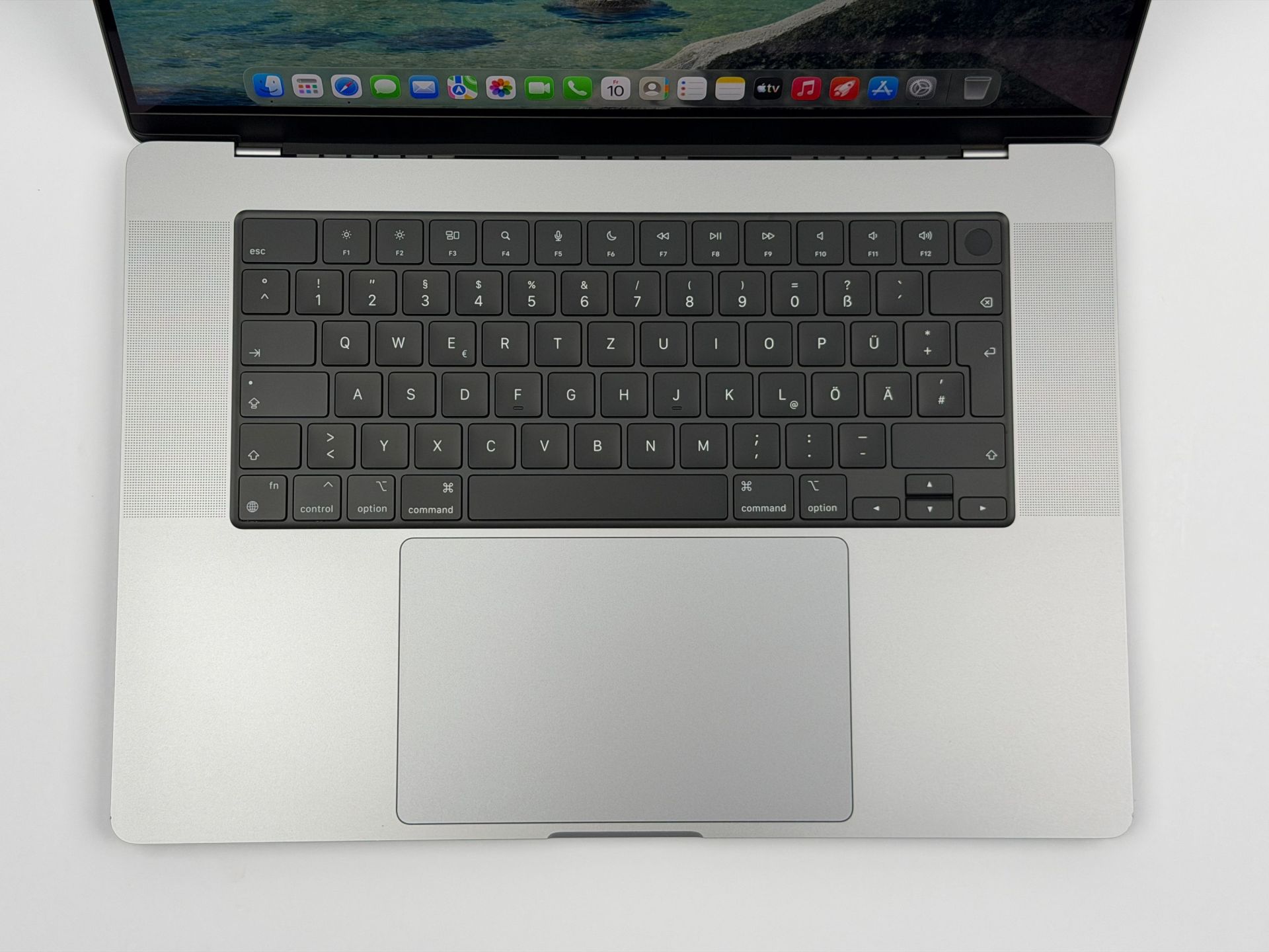 Apple MacBook Pro 16“ M1 MAX 10C CPU 32C GPU 1 TB SSD 32 GB Ram 2021 ...